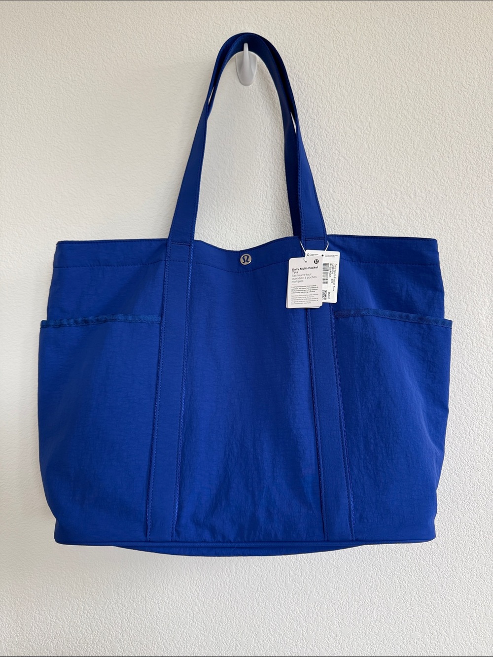 lululemon athletica daily multi-pocket tote